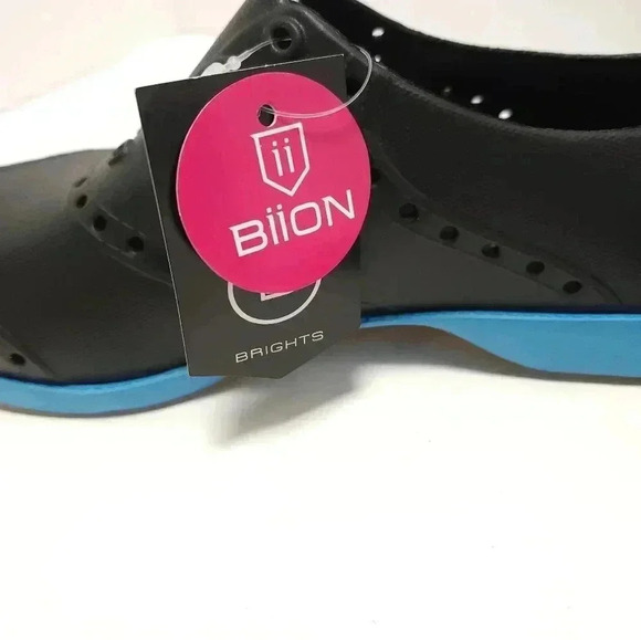 Biion Womens Golf Shoes Size 6 Eva The Oxford Black Blue NEW Spikeless - Picture 3 of 7